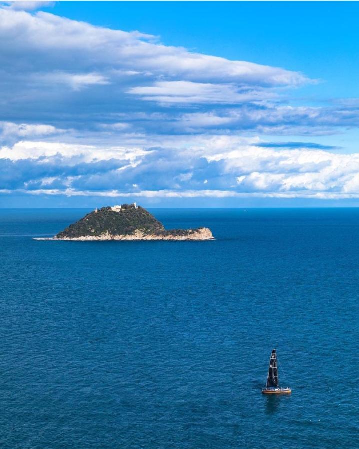 La Via Del Mare Lägenhet Albenga Exteriör bild